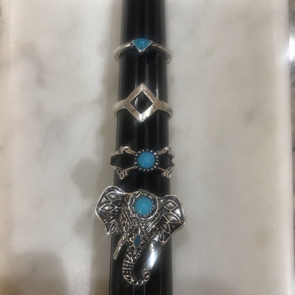 Jewelry - Ring lot assortment